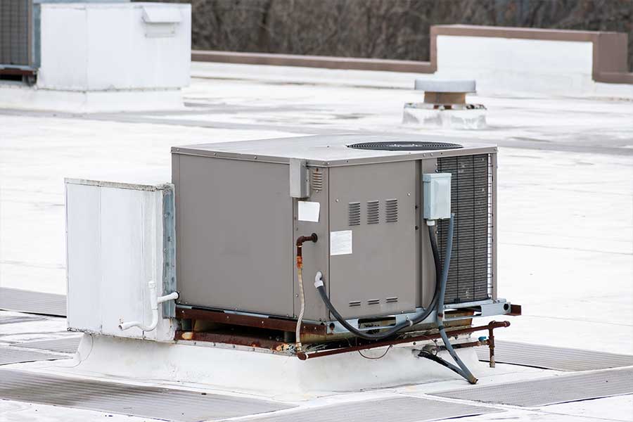 Rooftop HVAC system installed for a commercial building in Naples FL